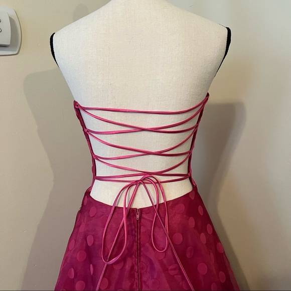 ❌SOLD❌ Y2K Formal Gown - Picture 9 of 9